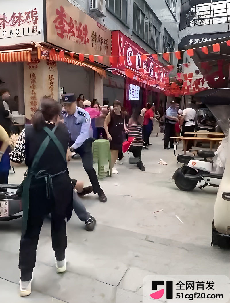 德阳小吃街群架现场曝光 5