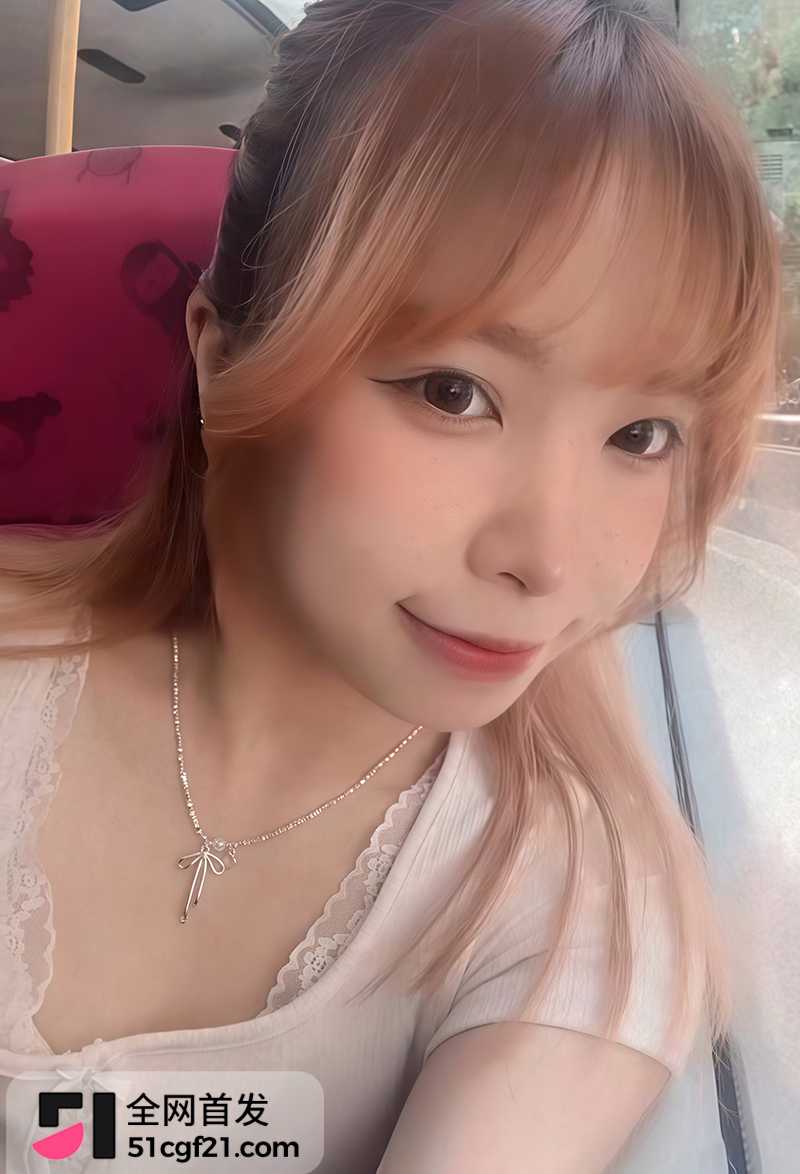 推特大神约炮清纯女大学生 5 拷贝