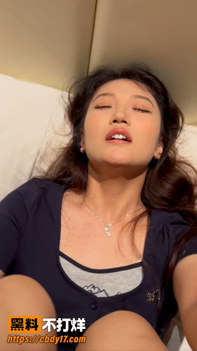 清纯女大 7