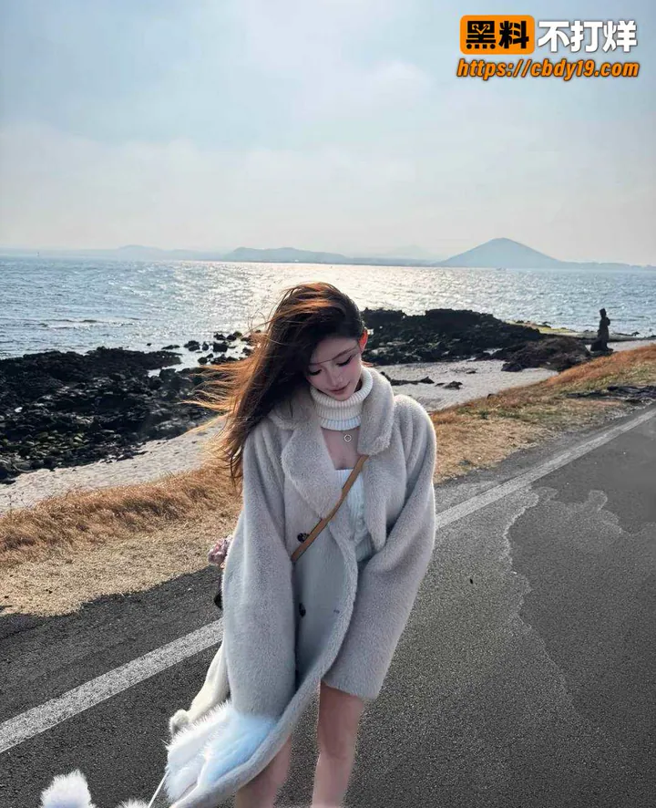 西安男主播want U 脚踏多船 16