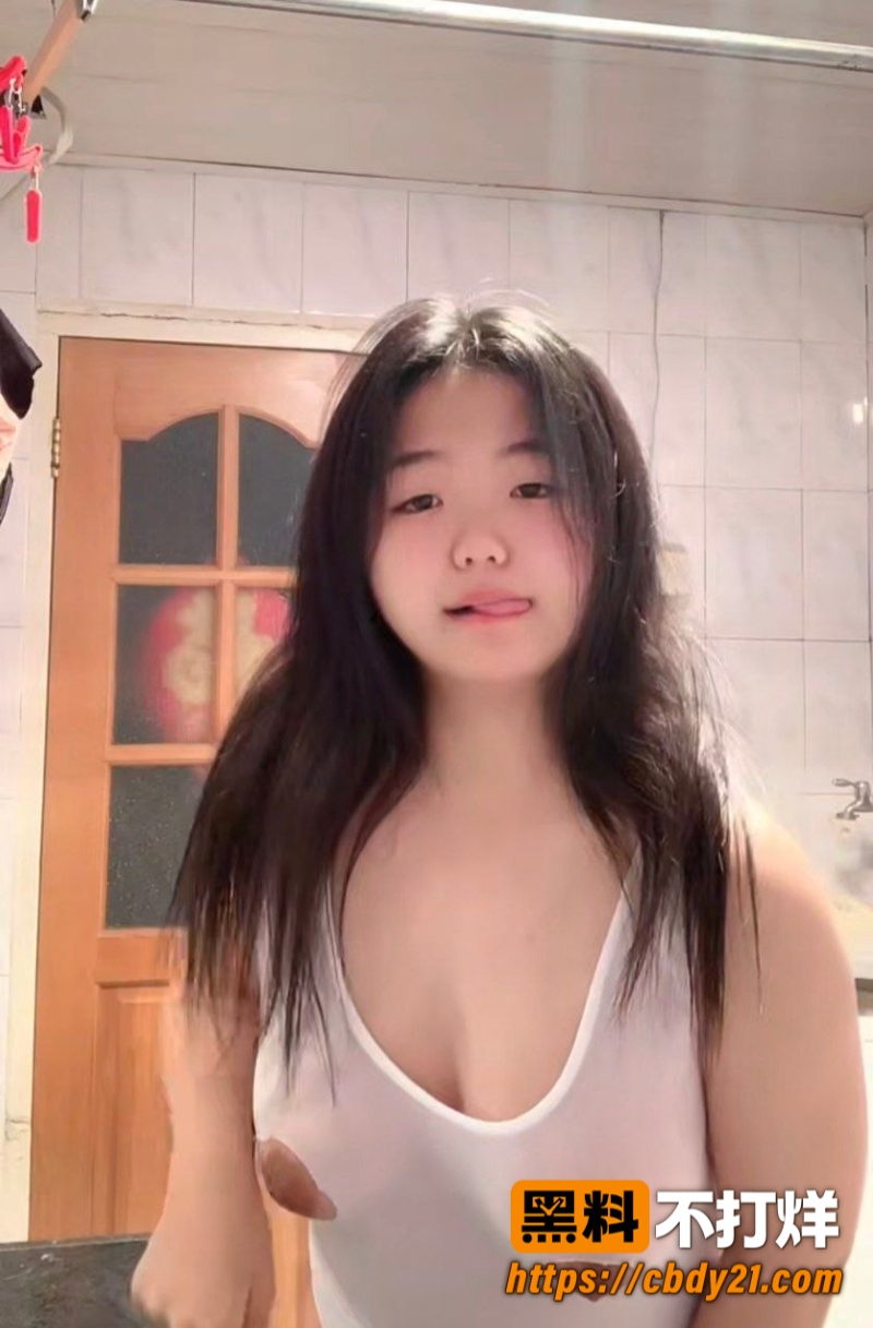 精神小妹屁屁1