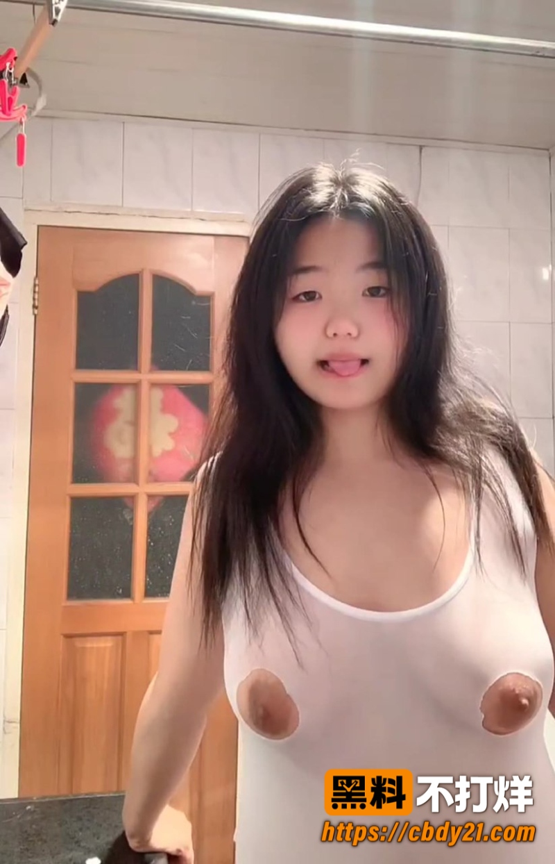 精神小妹屁屁2