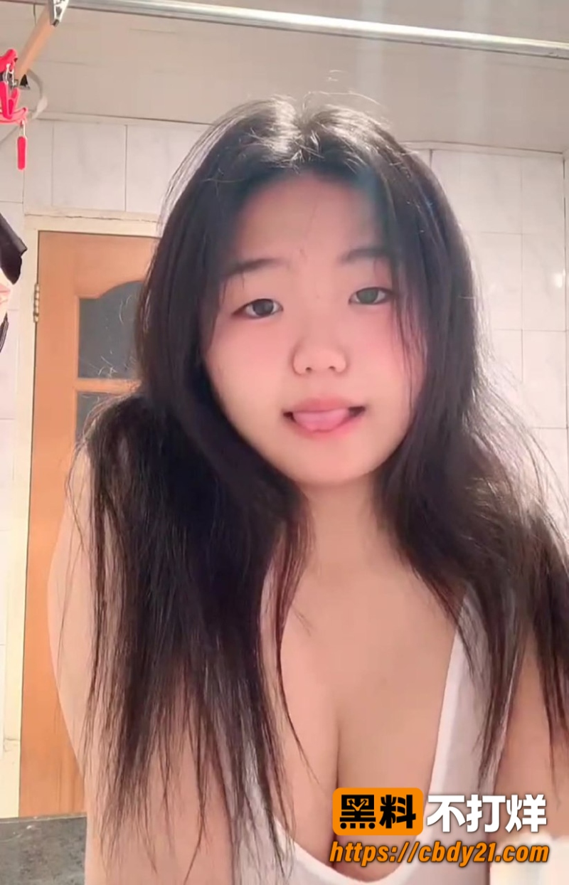 精神小妹屁屁3