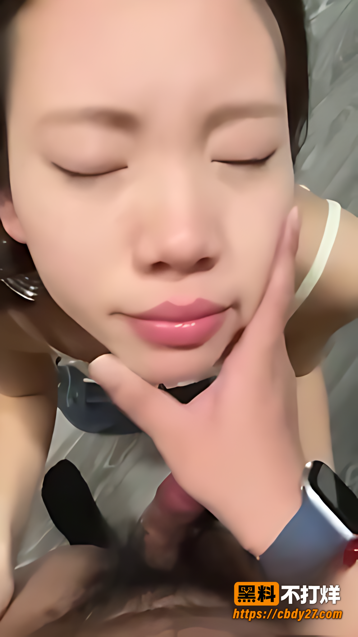 成都文科女大学生陈晓慧私拍2