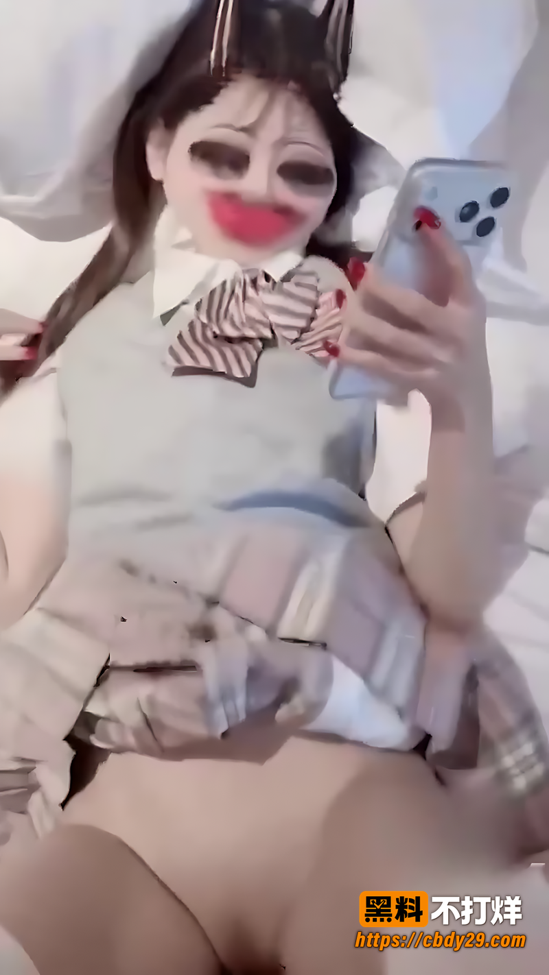 网传冷风不冷约JK白丝美女私拍4