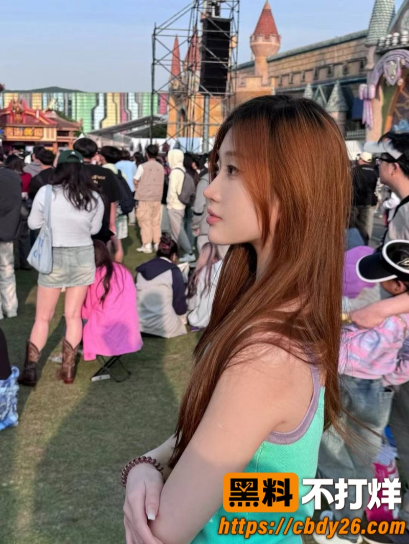 清纯自拍20261022 11:00:26