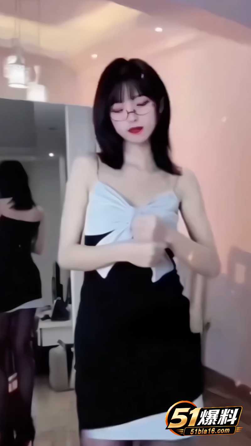 1008 1513