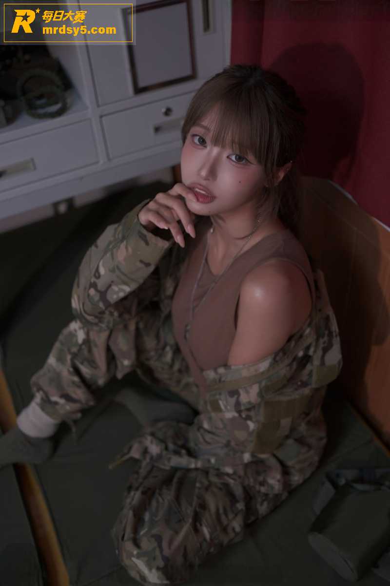 韩国极品巨乳 Seu相关图片8