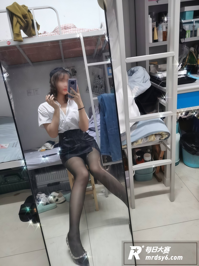 上海海事大学反差母狗相关图片12