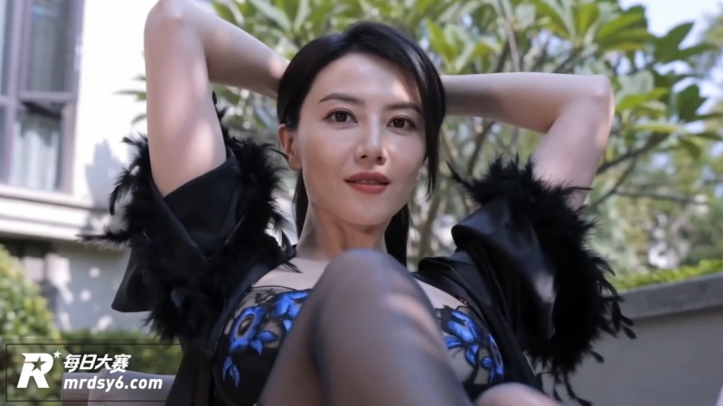 AI魔改女明星 高圆相关图片1