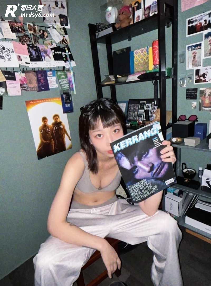 极品高颜值女大学生网相关图片3