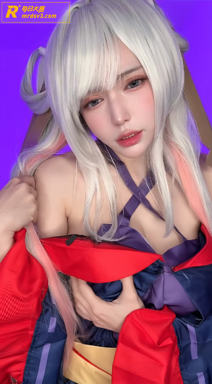 推特巨乳网黄 CRY相关图片4