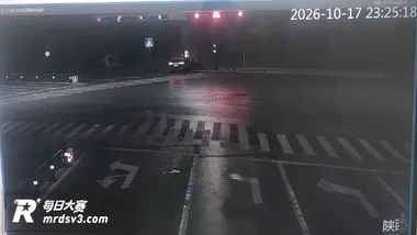 问界电车碰撞后5秒瞬相关图片2