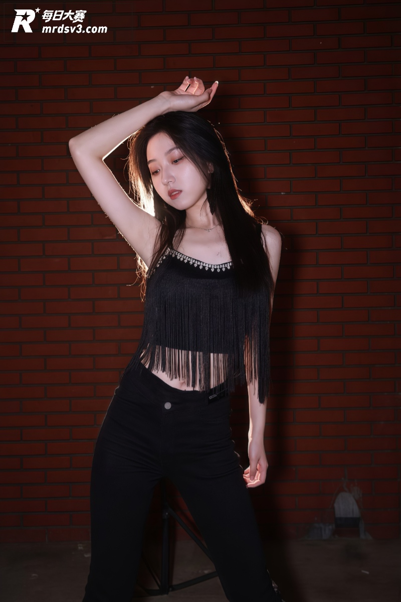 极品清纯高颜值北京女相关图片1