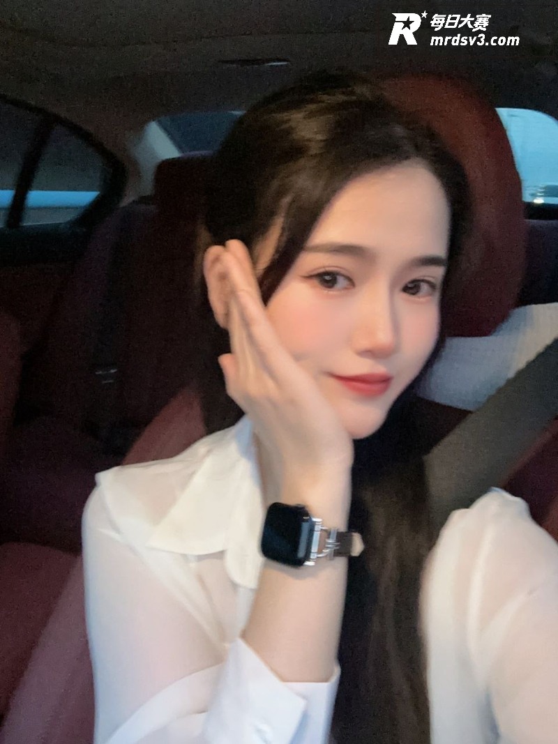 山西太原高颜值小夫妻相关图片2