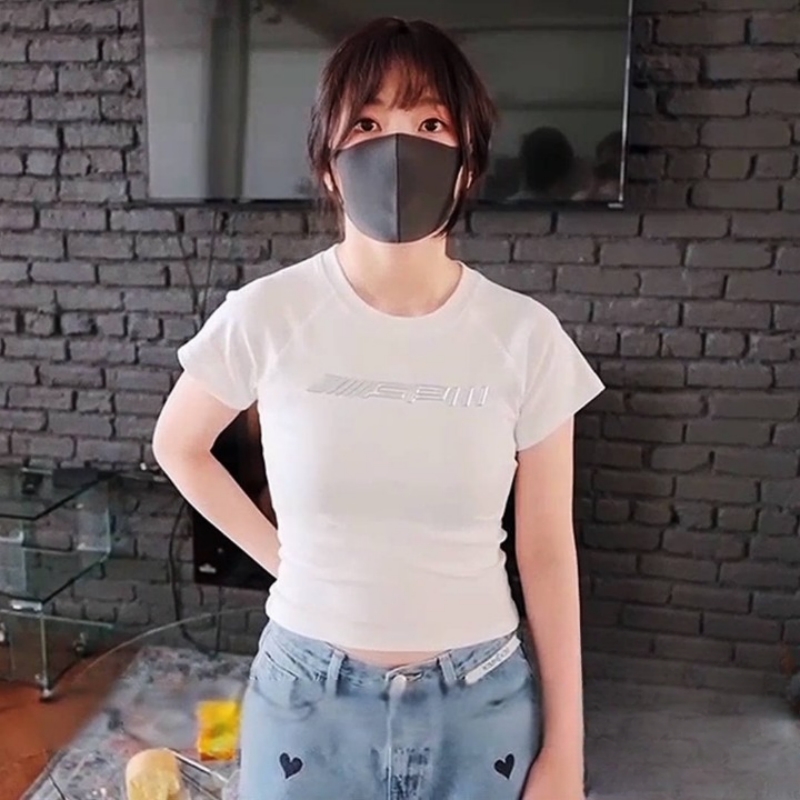 51Fans 玩偶姐相关图片 19