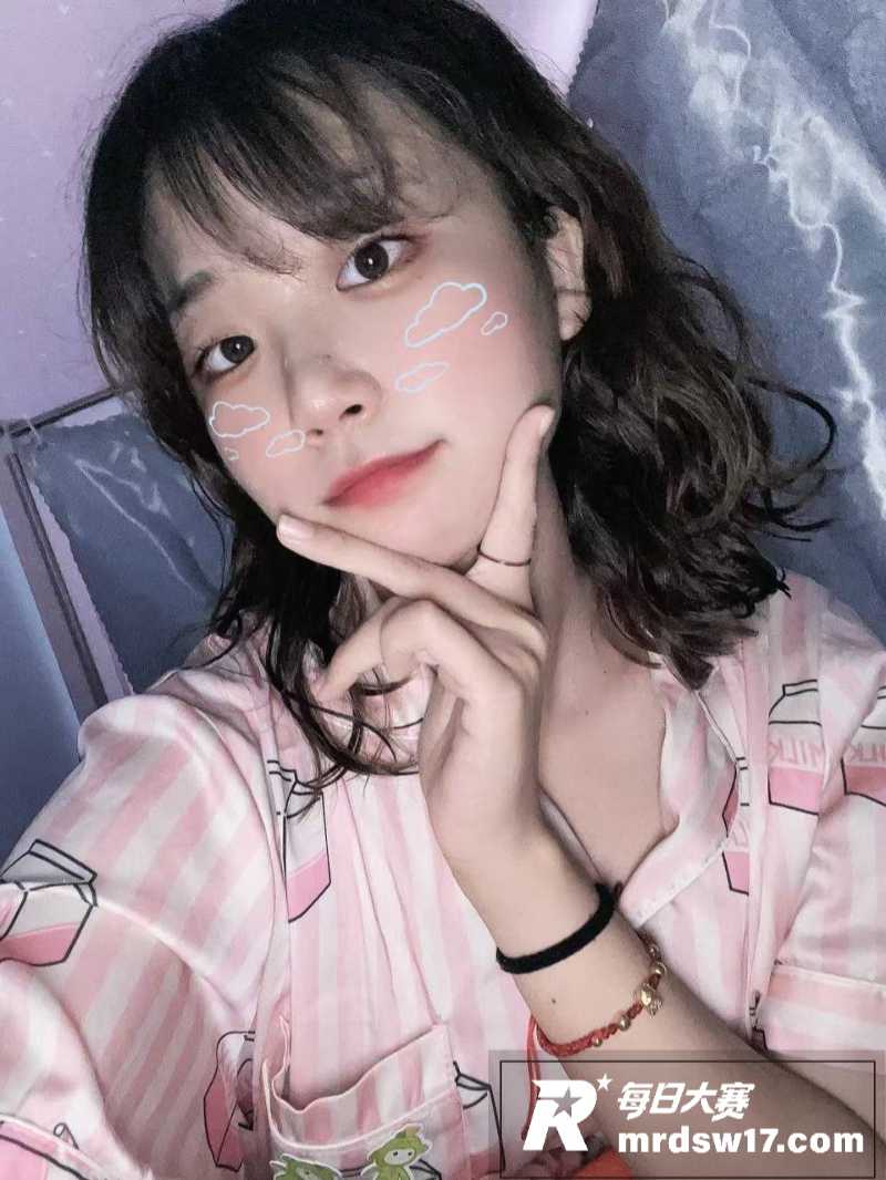 广东艺术学院高颜值女相关图片2
