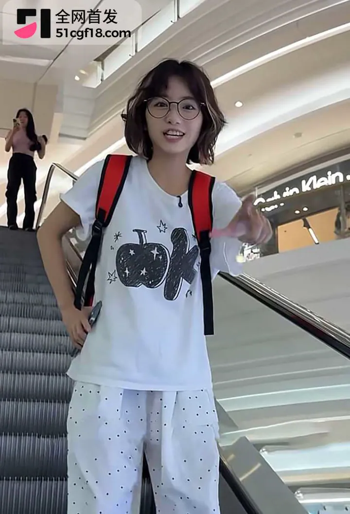 转转收手机的CC私密视频流出 3 拷贝