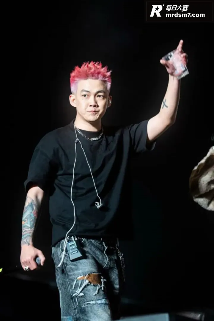 抖音热搜哈圈大事件 相关图片6
