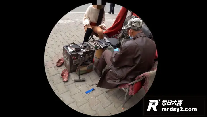 国产户外露出主播 Y相关图片7