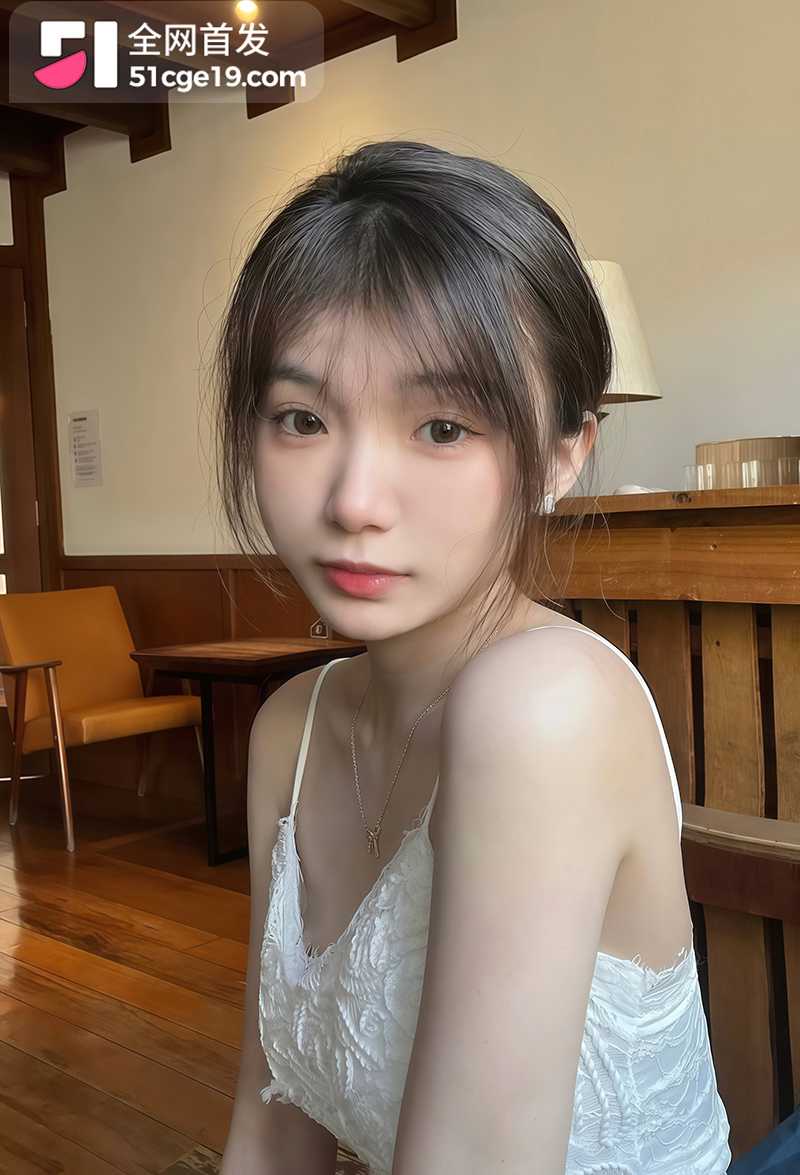 高颜值绝美身材长发巨乳学生刘恩恩性爱视频2拷贝